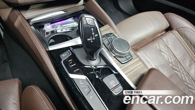 BMW 6 Series GT (G32) 620d xDrive M Sport 2019 — фото 9