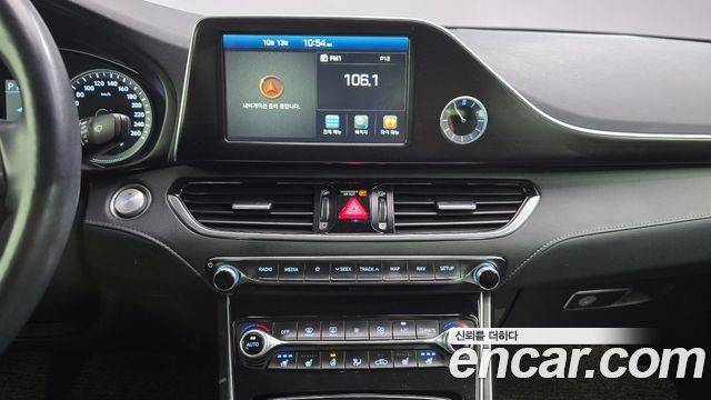 Hyundai Grandeur (IG) 2.4 Premium 2018 — фото 12