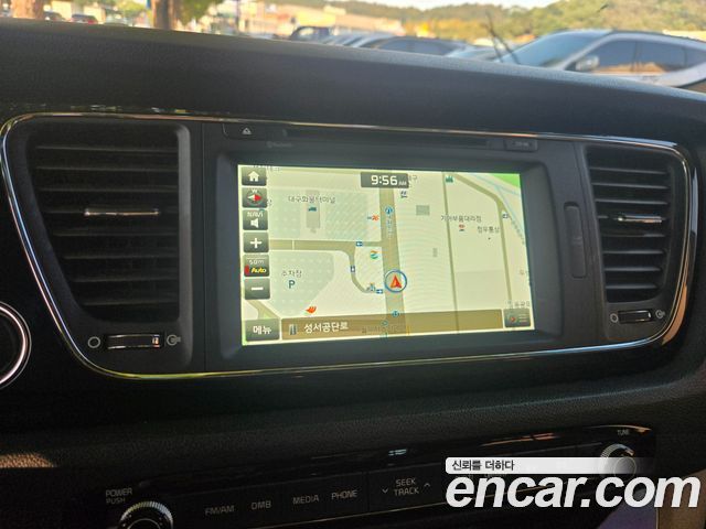 Kia Carnival 9-seater Prestige 2016 — фото 16