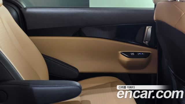 Kia Carnival (IV) Gasoline 9-Seater Prestige 2023 — фото 25