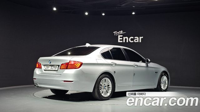 BMW 5 Series (F10) 520d 2015 — фото 2