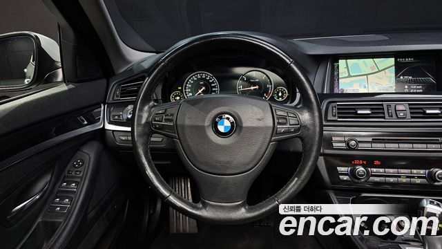 BMW 5 Series (F10) 520d 2015 — фото 13