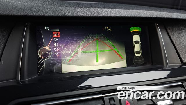 BMW 5 Series (F10) 520d 2015 — фото 15