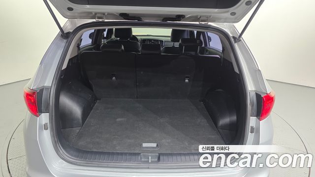 Kia Sportage (IV) Diesel 2.0 4WD Trendy 2018 — фото 28