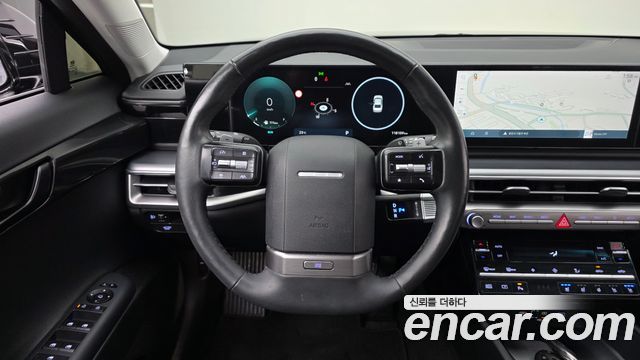Hyundai Grandeur (GN7) 2,5 Gasoline 2WD Premium 2023 — фото 18