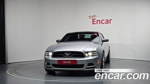 Ford Mustang Coupe 2014 — фото 3