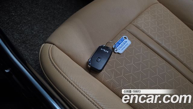 Kia Sorento (IV) HEV 1.6 2WD Noblesse 2023 — фото 16