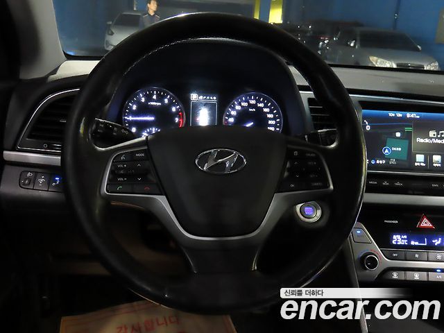 Hyundai Avante (AD) 1.6 GDI Premium 2017 — фото 9