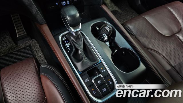 Hyundai Santa Fe (TM) Diesel 2.2 2WD Inspiraition 2020 — фото 9