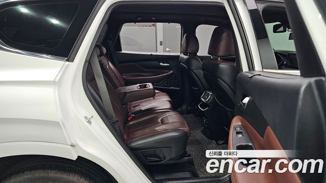 Hyundai Santa Fe (TM) Diesel 2.2 2WD Inspiraition 2020 — фото 11
