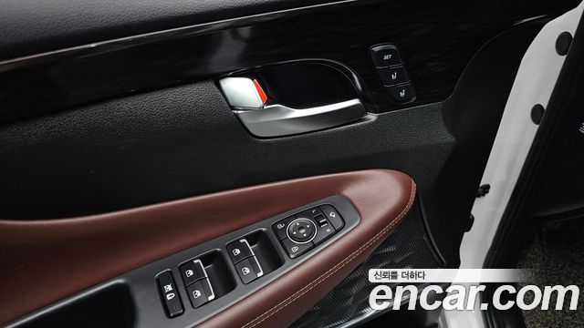 Hyundai Santa Fe (TM) Diesel 2.2 2WD Inspiraition 2020 — фото 29