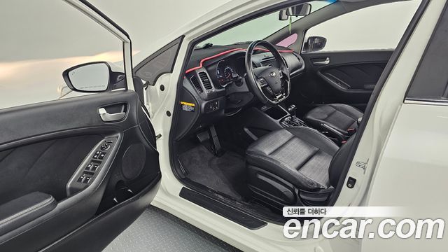 Kia K3 Trendy A Type 2016 — фото 10