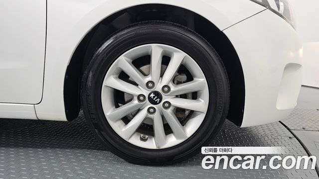 Kia K3 Trendy A Type 2016 — фото 21