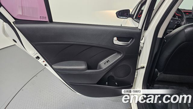 Kia K3 Trendy A Type 2016 — фото 25