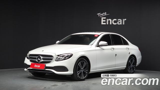 Mercedes-Benz E-Class (W213) E220d Avantgarde