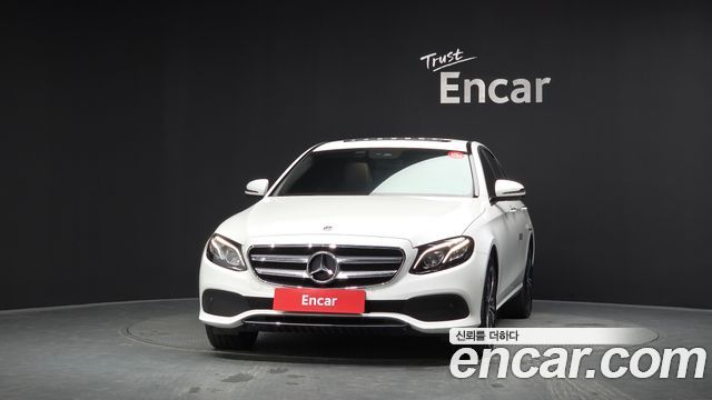 Mercedes-Benz E-Class (W213) E220d Avantgarde 2020 — фото 3