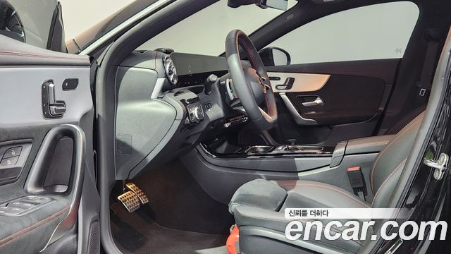 Mercedes-Benz CLA-Class (C118) CLA250 4MATIC 2026 — фото 10