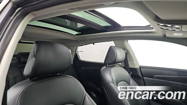 Kia K7 Premier 3.0 LPI Noblesse 2020 — фото 17
