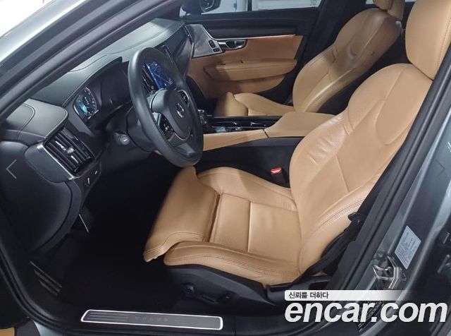 Volvo V90 Cross Country T5 Pro AWD 2019 — фото 10