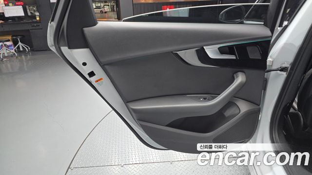 Audi A4 (B9) 35 TDI Premium 2020 — фото 25