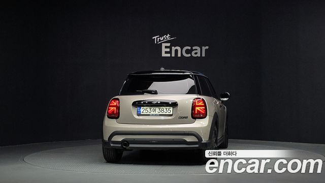 MINI Cooper Gen Z Edition 3rd 2022 — фото 4