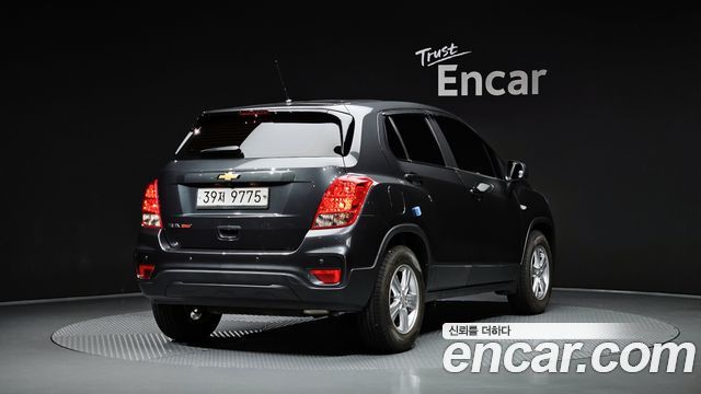 Chevrolet Trax 1.4 LS Deluxe 2018 — фото 2