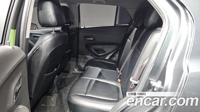 Chevrolet Trax 1.4 LS Deluxe 2018 — фото 12