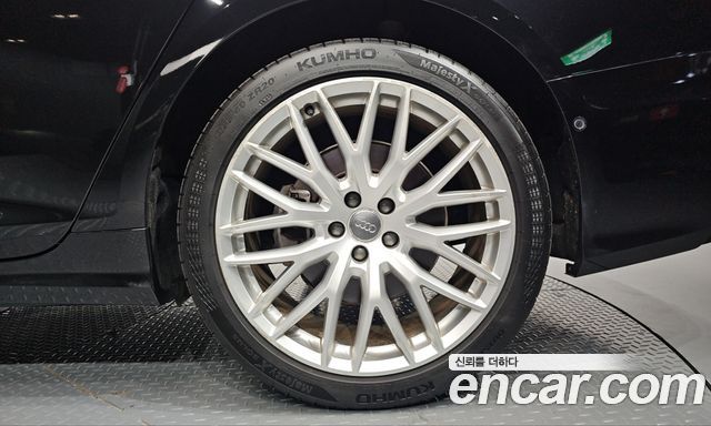 Audi A6 (C8) 45 TFSI Quattro 2020 — фото 21