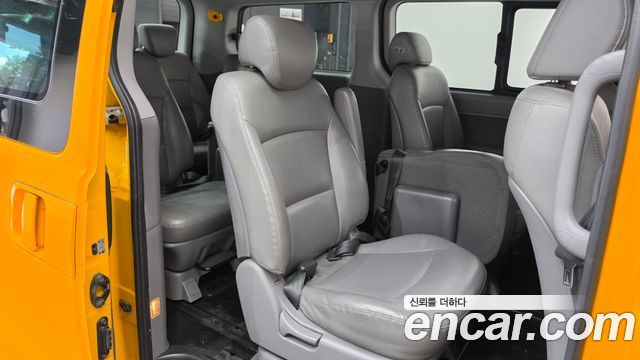 Hyundai Grand Starex School Bus LPi 2020 — фото 12