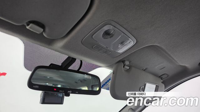Hyundai Grand Starex School Bus LPi 2020 — фото 18