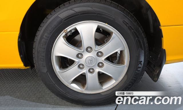 Hyundai Grand Starex School Bus LPi 2020 — фото 21