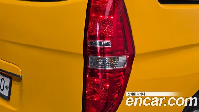 Hyundai Grand Starex School Bus LPi 2020 — фото 23