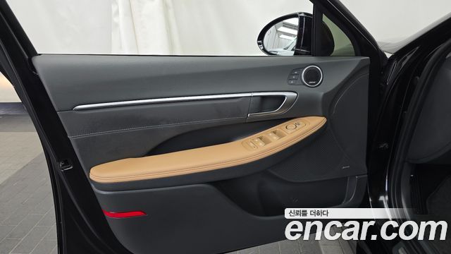 Hyundai Sonata (DN8) 2.0 Inspiration 2022 — фото 30
