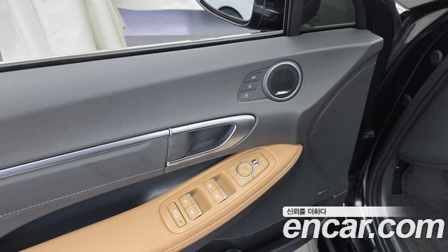 Hyundai Sonata (DN8) 2.0 Inspiration 2022 — фото 33