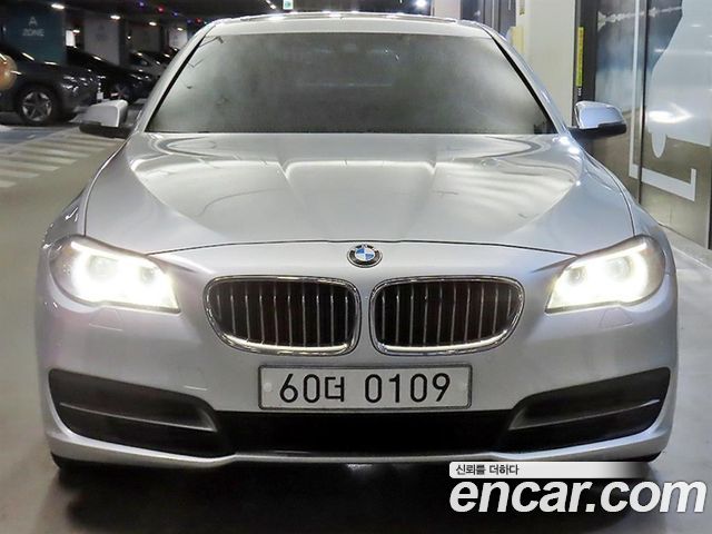 BMW 5 Series (F10) 528i