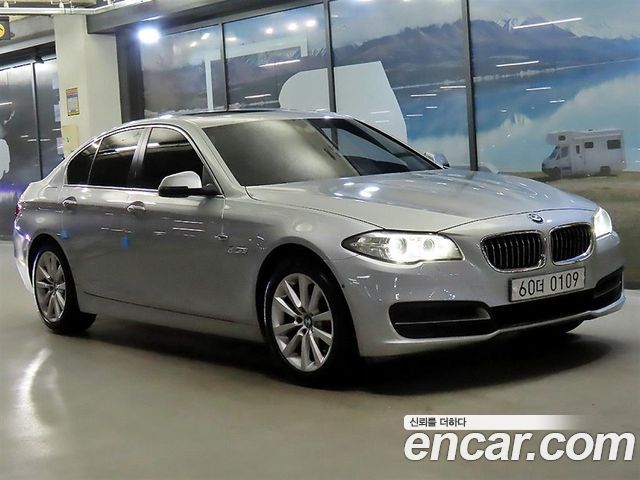 BMW 5 Series (F10) 528i 2016 — фото 2