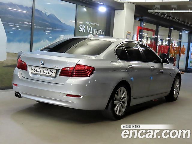 BMW 5 Series (F10) 528i 2016 — фото 4