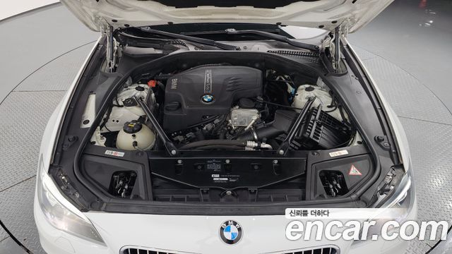BMW 5 Series (F10) 528i xDrive 2015 — фото 6