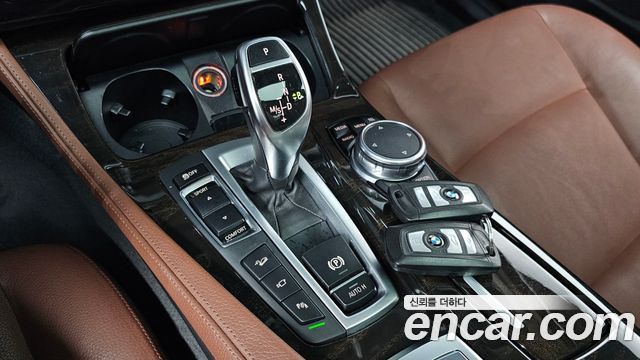 BMW 5 Series (F10) 528i xDrive 2015 — фото 9
