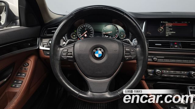 BMW 5 Series (F10) 528i xDrive 2015 — фото 13