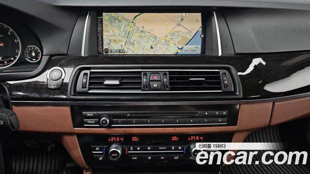 BMW 5 Series (F10) 528i xDrive 2015 — фото 14