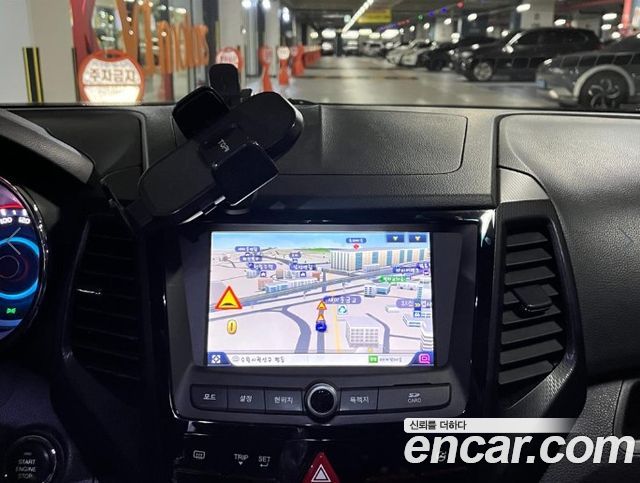KG Mobility (SsangYong) Tivoli Air Diesel RX 2WD 2016 — фото 8