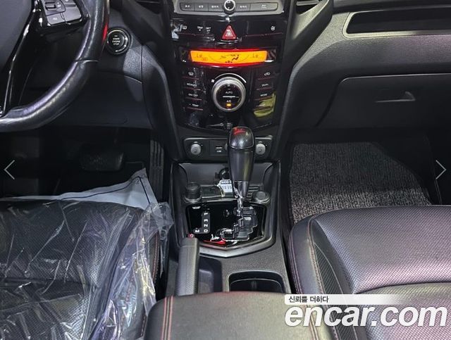 KG Mobility (SsangYong) Tivoli Air Diesel RX 2WD 2016 — фото 9