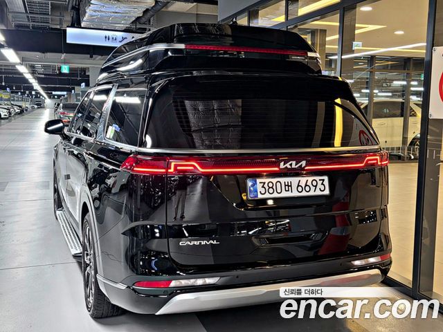 Kia Carnival (IV) Gasoline 7-Seater Hi-Limousine Signature 2023 — фото 5
