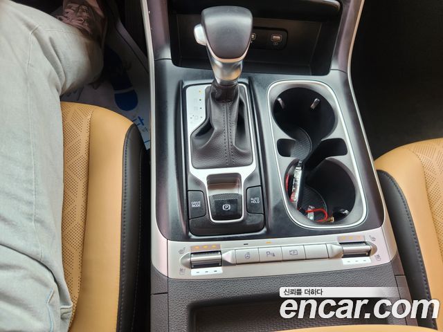Kia Carnival (IV) Gasoline 9-Seater Prestige 2023 — фото 15