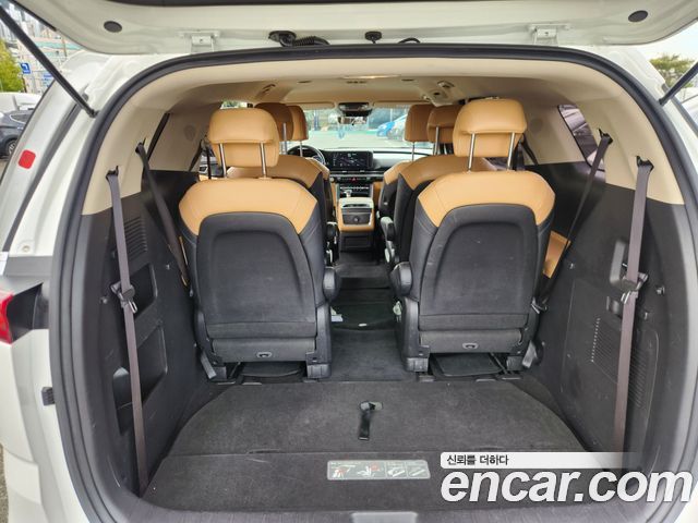 Kia Carnival (IV) Gasoline 9-Seater Prestige 2023 — фото 21