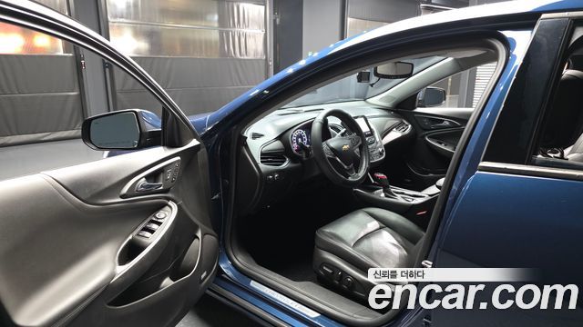 Chevrolet Malibu 2.0 Turbo Premier Special 2019 — фото 10