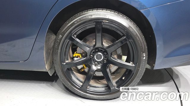 Chevrolet Malibu 2.0 Turbo Premier Special 2019 — фото 21