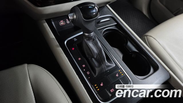 Kia Carnival 11-seater Deluxe 2015 — фото 9
