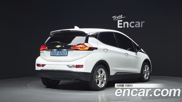 Chevrolet Bolt EV EV LT DLX 2019 — фото 2